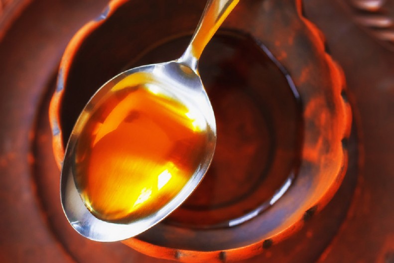 PRIRODNI ELIKSIR POZNAT KAO TEČNO ZLATO Prednosti Arganovog ulja