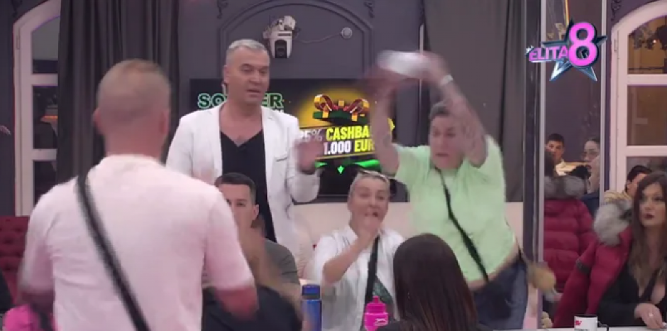 NEVIĐENI HAOS U ELITI Predmeti lete na sve strane, obezbeđenje momentalno reagovalo, Matoru niko ne može da zaustavi!