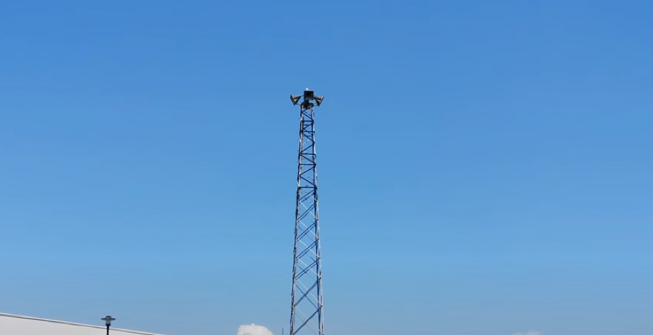 ČUĆE SE SIRENE U PODNE "Mole se građani da ostanu mirni"