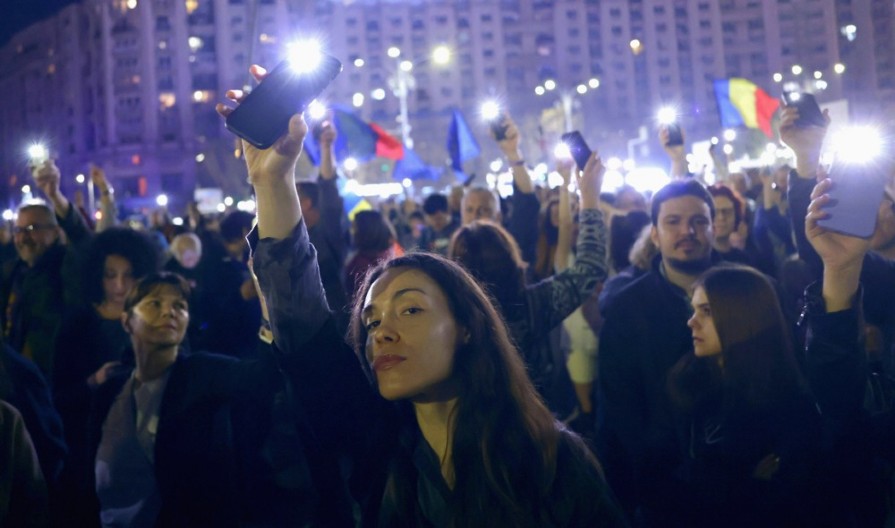 RUMUNIJA HOĆE EVROPU Hiljade ljudi na proevropskom mitingu u Bukureštu