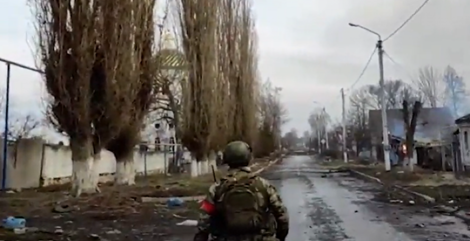 BOLESNI SU, TEŠKO SE KREĆU: Iz Sudže evakuisano 40 civila, sa sobom poneli samo najpotrebnije