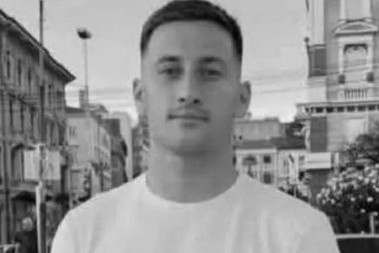 TUGA: HEROJ IZ KOČANA, FUDBALER ANDREJ LAZAROV, UMRO POSLE SPASAVANJA GOSTIJU DISKOTEKE Drugima doneo radost, a on podlegao teškim opekotinama!