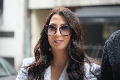 NADEŽDA BILJIĆ OČARALA SRPSKOG MILIONERA Pevala mu na uvo, pa otkrila koliki je bakšiš dobila od njega!