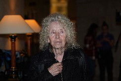 ŠOK PRIZNANJE EVE RAS! Glumica upadala u tuđe stanove i to u kakvom stanju