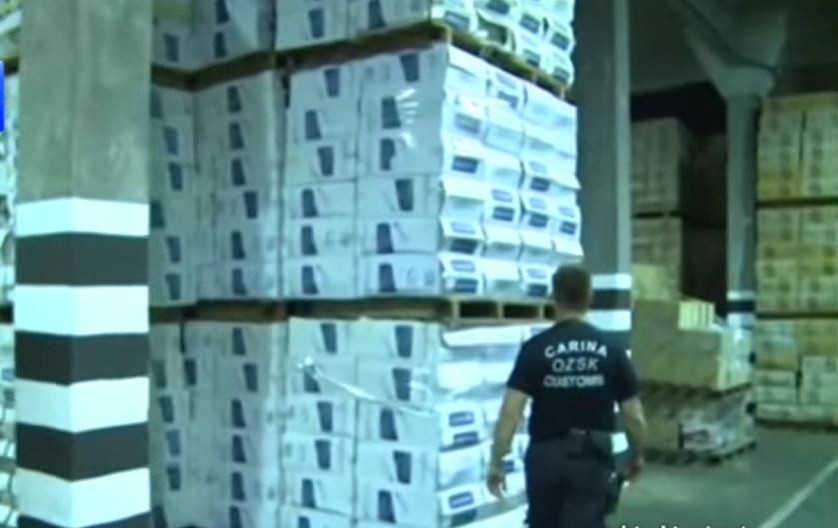 POZNATI CRNOGORSKI BIZNISMEN PAO NA AERODROMU, ŠVERCOVAO CIGARE I ZARADIO SEDAM MILIONA EVRA Za njega radila i tri policajca