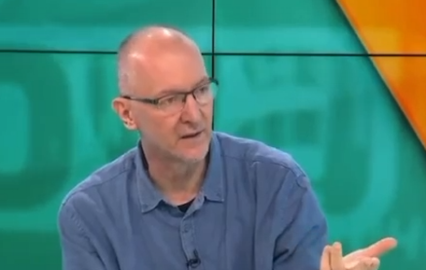 JEZIVE REČI STIŽU SA ŠOLAKOVIH MEDIJA Imate da birate: ili Đilasova vlada ili će teći krv na ulicama! (VIDEO)