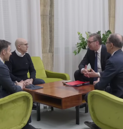 "MORAMO DA VRATIMO SRBIJU NA PUT USPEHA" Predsednik Vučić poslao moćnu poruku (VIDEO)