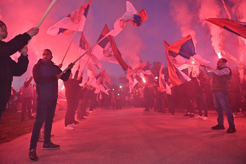 SRBI SA KIM MARŠIRAJU KA BEOGRADU Heroji sa Kosova i Metohije stigli u Čačak, ovo je doček koji će se pamtiti (FOTO/VIDEO)