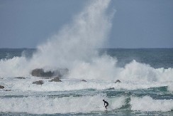 TRAGEDIJA U AUSTRALIJI! More povuklo turiste na pučinu, nije im bilo spasa