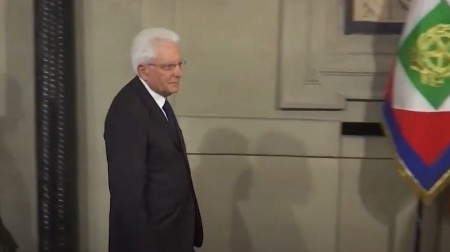 ITALIJANSKI PREDSEDNIK U BOLNICI:  Serđo Matarela na operaciji