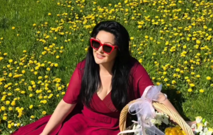 BEZ BOGATE DEKORACIJE Dragana Mirković pokazala kako provodi Vaskrs, ove godine nije farbala puno jaja (FOTO)