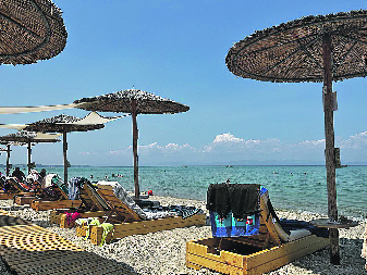 TOP 7 NAJGUGLANIJIH DESTINACIJA ZA LETOVANJE Ovo su najpoželjnije zemlje za letnju sezonu