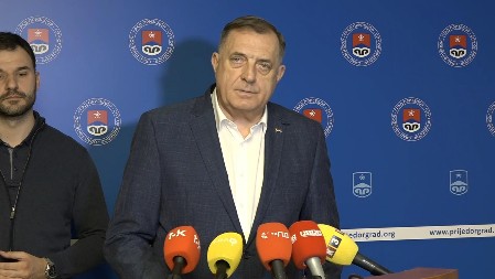 "NIJEDNA INSTITUCIJA REPUBLIKE SRPSKE SE NE KRIJE" Oglasio se Dodik, poznato gde ide danas!