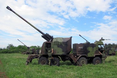 SRPSKA ARTILJERIJA U AKCIJI Oglasilo se Ministarstvo odbrane (FOTO)