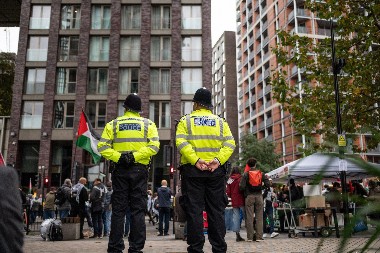 NAJBOLJE DRUGARICE POGINULE DRŽEĆI SE ZA RUKE "Umesto poklona za 18. rođendan, dobile su spomenik"