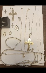 DOLIJALI PROVALNICI Upali u zlataru,odneli nakit ali su napravili samo jednu grešku