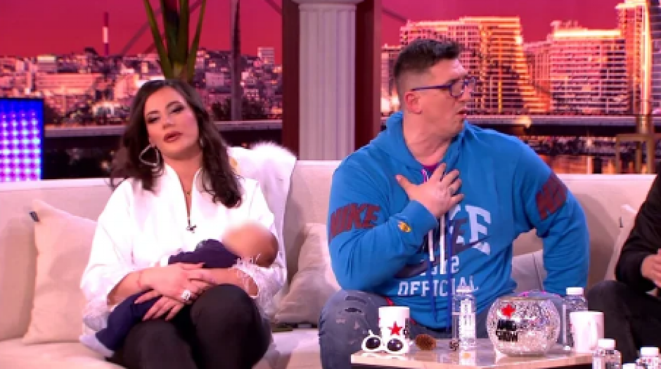 "UDARILA BIH GA PESNICOM KAD BIH UŠLA NA FARMU" Kristina besna zbog Kristijana: "Počeo je tajno da koristi narkotike"