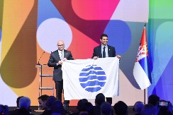 EXPO ZASTAVA URUČENA PREDSEDNIKU VLADE REPUBLIKE SRBIJE