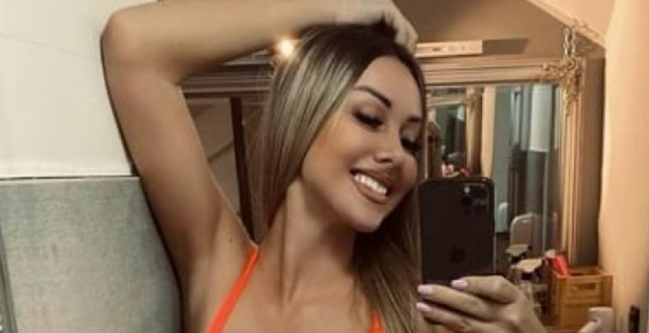 PROCURIO CENOVNIK MACE DISKRECIJE Postoji i tarifa za ispijanje kafe sa njom, detalji koji su šokirali javnost