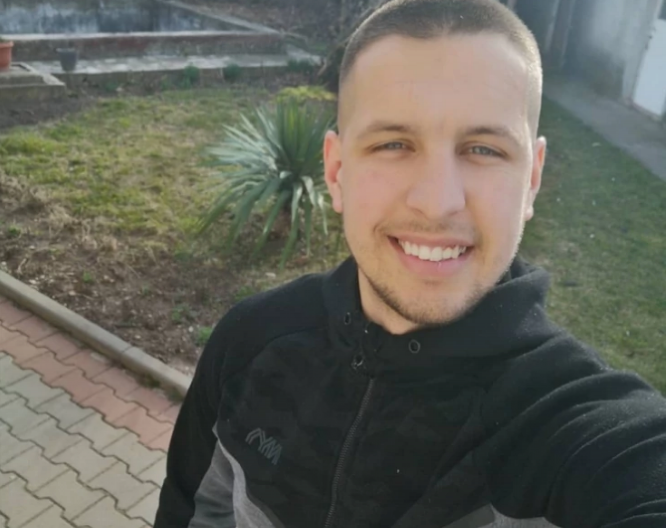 JEDAN UDARAC ZA ALEKSU (26) BIO JE KOBAN: Poginuo na proslavi rođendana, majka jeziv snimak gledala na TV