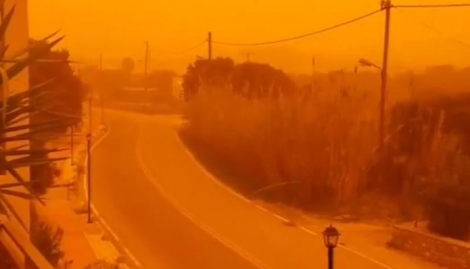 APOKALIPTIČNE SCENE IZ GRČKOG LETOVALIŠTA U mestu koje Srbi obožavaju je kao u Sahari (VIDEO)