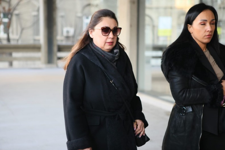 IZVRŠITELJI PRODALI ZAPLENJENI AUTO MILJANE KECMANOVIĆ Evo koliko je plaćen i kome ide novac