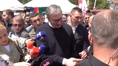 "ČEKAMO ODLUKU KOMISIJE" Predsednik Vučić najavio sjajnu vest za majku iz Kosjerića: Naći ćemo rešenje ovako ili onako