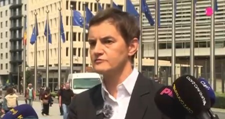 BRNABIĆ UGASILA PROVOKATORE SA N1: Jeste vi državljanin Republike Srbije? Napali su i vašeg predsednika! (VIDEO)