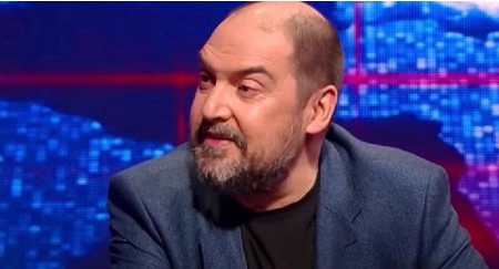 ŠOLAKOV UREDNIK DRAŽA U PAKLU SOPSTVENE BOLESNE MRŽNJE: Vučić kriv jer su blokaderi pretukli Miloša?!