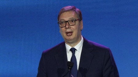 VUČIĆEVA MOĆNA PORUKA Uvek ću se boriti za poštovanje svih policajaca! (FOTO)