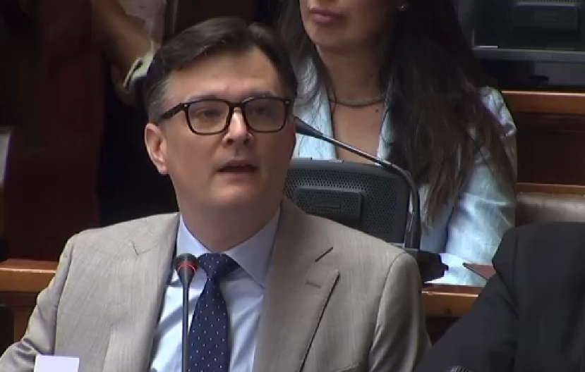 ONI BI DA VODE DRŽAVU??? Opozicija tražila uvid u izborni materijal za Kosjerić od izborne komisije - Opštine Novi Beograd! (VIDEO)