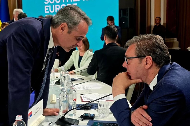 Vučić: Srbija želi da obnovi jedan ili dva grada ili manji region u Ukrajini