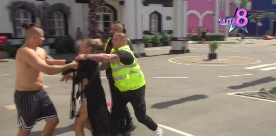 STRAVIČNE SCENE U ELITI Bivši ljubavnici u žestokom okršaju, obezbeđenje hitno reagovalo, ovakav haos se ne pamti!