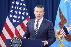 BOMBA IZ PENTAGONA, SAD SRAVNILE IRANSKI NUKLEARNI PROGRAM Hegset se obraća svetu