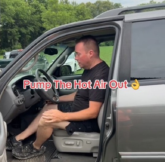 POSTAO NAJTRAŽENIJI NA INTERNETU Atomehaničar pokazao kako rashladiti vozilo za nekoliko sekundi