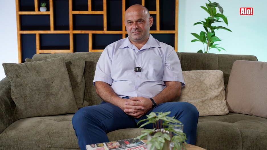 "NE IDITE U TU PROVALIJU" Prof. dr Lazar Stijak za Alo!: "Blokaderi ne traže dijalog, već krv!" (VIDEO)