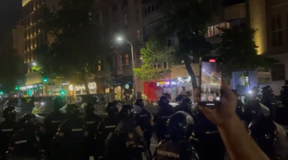 BAČEN TOPOVSKI UDAR Ključa u centru Beograda, blokaderi se spremaju da udare! (VIDEO)