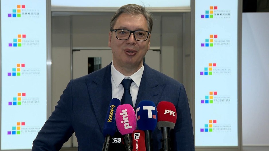 "POZIV BLOKADERA DA OPOZICIJA NAPUSTI SKUPŠTINU NJIHOV NAJPAMETNIJI POTEZ DO SAD" Vučić: To je genijalna ideja
