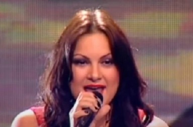 BILA JE U GRUPI "MOJE TRI", A ONDA JE ODJEDNOM NESTALA Povukla se, a danas ne liči na sebe (FOTO)