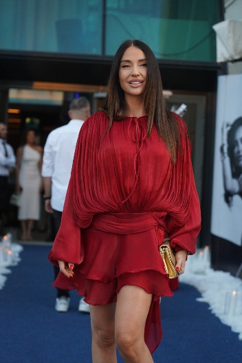 "ZVEZDE GRANDA POSTAJU RIJALITI" Katarina Živković bez dlake na jeziku o muzičkom takmičenju, šokirala sve izjavom