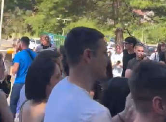 DANAŠNJA SCENA JASNO POKAZUJE OČAJ BLOKADERA: Skupili se pred polaganje ispita da zagorčaju život studentima (VIDEO)