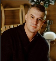 GODINU I DVADESET DANA OD NESTANKA FARMACEUTA IZ NIŠA! Gde je Milan? Oglasila se njegova majka: "Pre 2 nedelje sam zvala policiju, kažu mi..."