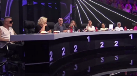 SKANDAL U ZVEZDAMA GRANDA Član žirija optužen za mito, hitno se oglasila produkcija!