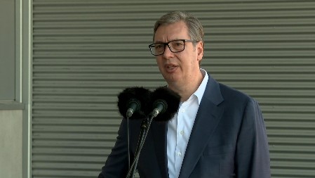"ONIMA KOJI BLOKIRAJU JE TEŠKO DA PREBOLE DA JE ODSVIRAN KRAJ TOME" Vučić: Srbija će uvek izabrati one koji rade i grade