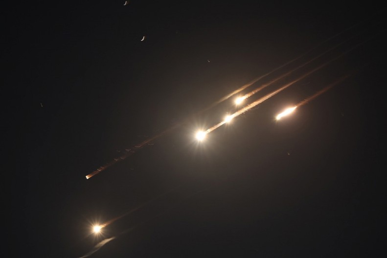 RAKETA ISPALJENA NA IZRAEL Zavijaju sirene, nova eskalacija je na pomolu!