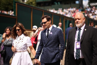 SPEKTAKL NA VIMBLDONU Federer će iz kraljevske lože gledati najboljeg svih vremena (VIDEO)