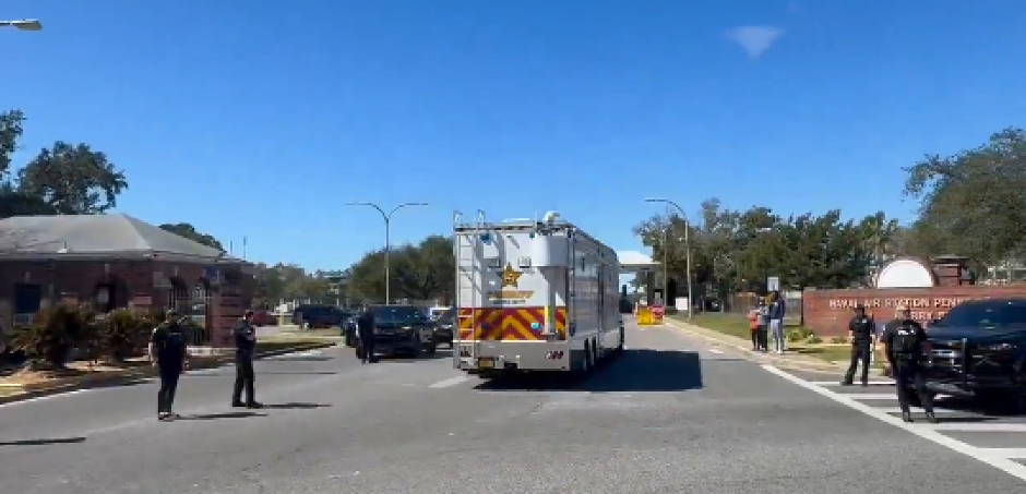 VATRENI OBRAČUN U TEKSASU! Policija ubila muškarca koji je pucao na graničare!