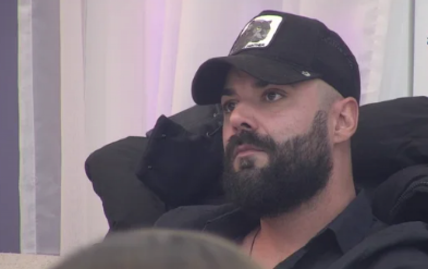 "DOK SAM OPANKE NOSIO, TI SI BOSA TRČALA PO GROBLJU" Lukin otac uputio stravične reči Anelinoj majci, nastavlja se haos u spoljnom svetu