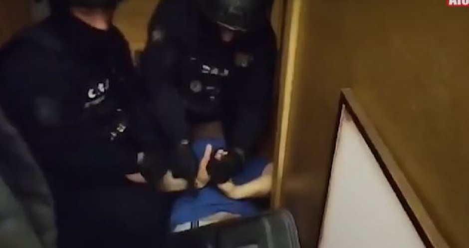 OTROV CUREO IZ CISTERNE KOD BEOGRADA Uhapšen muškarac zbog opasnog fenola na Ibarskom putu