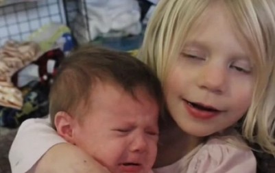 ZBOG NJENOG PRISUSTVA BEBA JE VRIŠTALA DANIMA Istina koju su roditelji otkrili u bolnici LEDI KRV U ŽILAMA! (VIDEO)